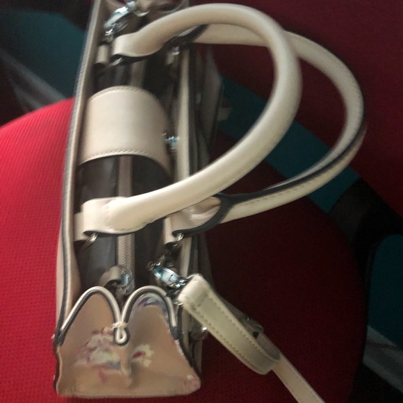 Purse - Picture 7 of 7